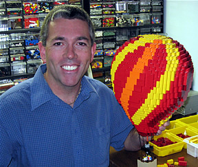 Robin and a balloon creation